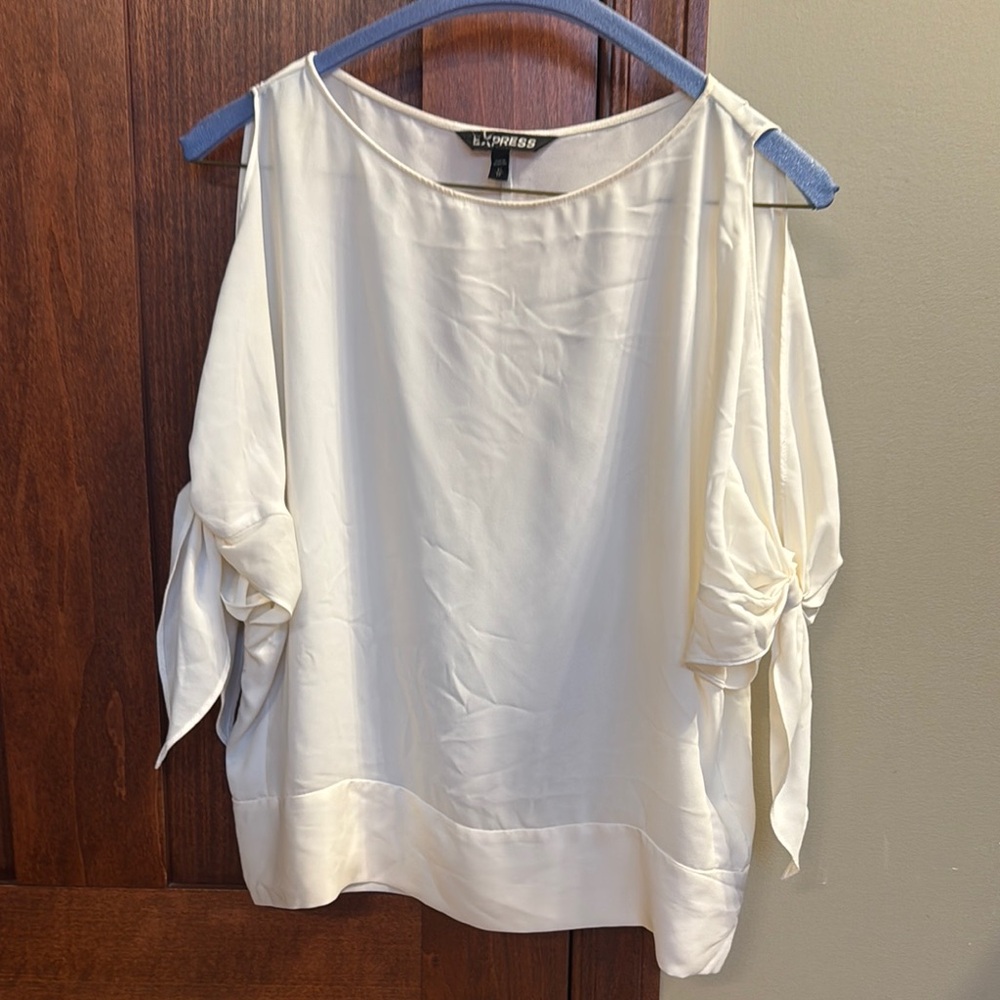 Express Cream Cold Shoulder Blouse